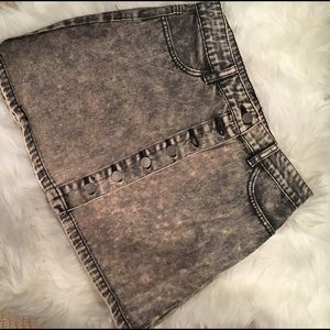 Forever 21 Acid wash jean skirt